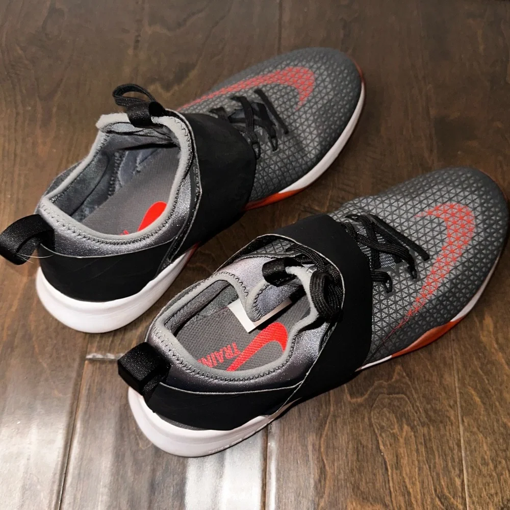 Nike Air Zoom Strong Cross Training Sneaker Black Grey Gym Shoes Size 10.5
